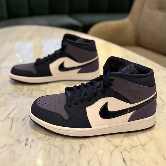 NIKE JORDAN 1 Mid Obsidian Sanded Purple (2020) - Picture 3 of 11